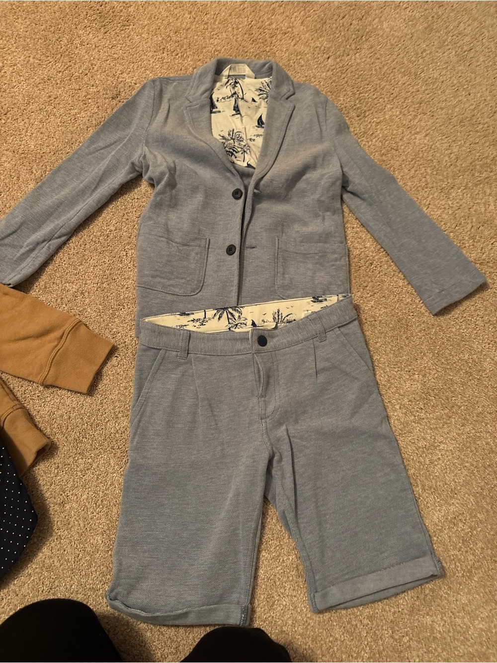 H&M Light Gray Boys Blazer & Shorts Matching Set